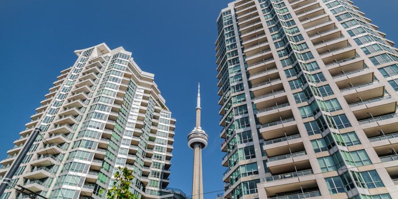 toronto-skyline.jpg__1080x566_q85_crop_subsampling-2_upscale